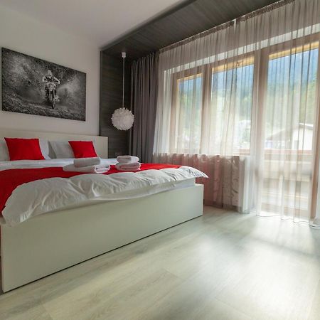 Hrodberht Ski Apartment Buşteni Exterior foto