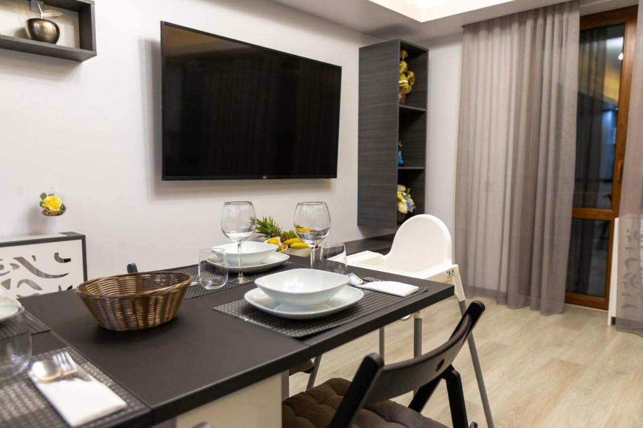 Hrodberht Ski Apartment Buşteni Exterior foto